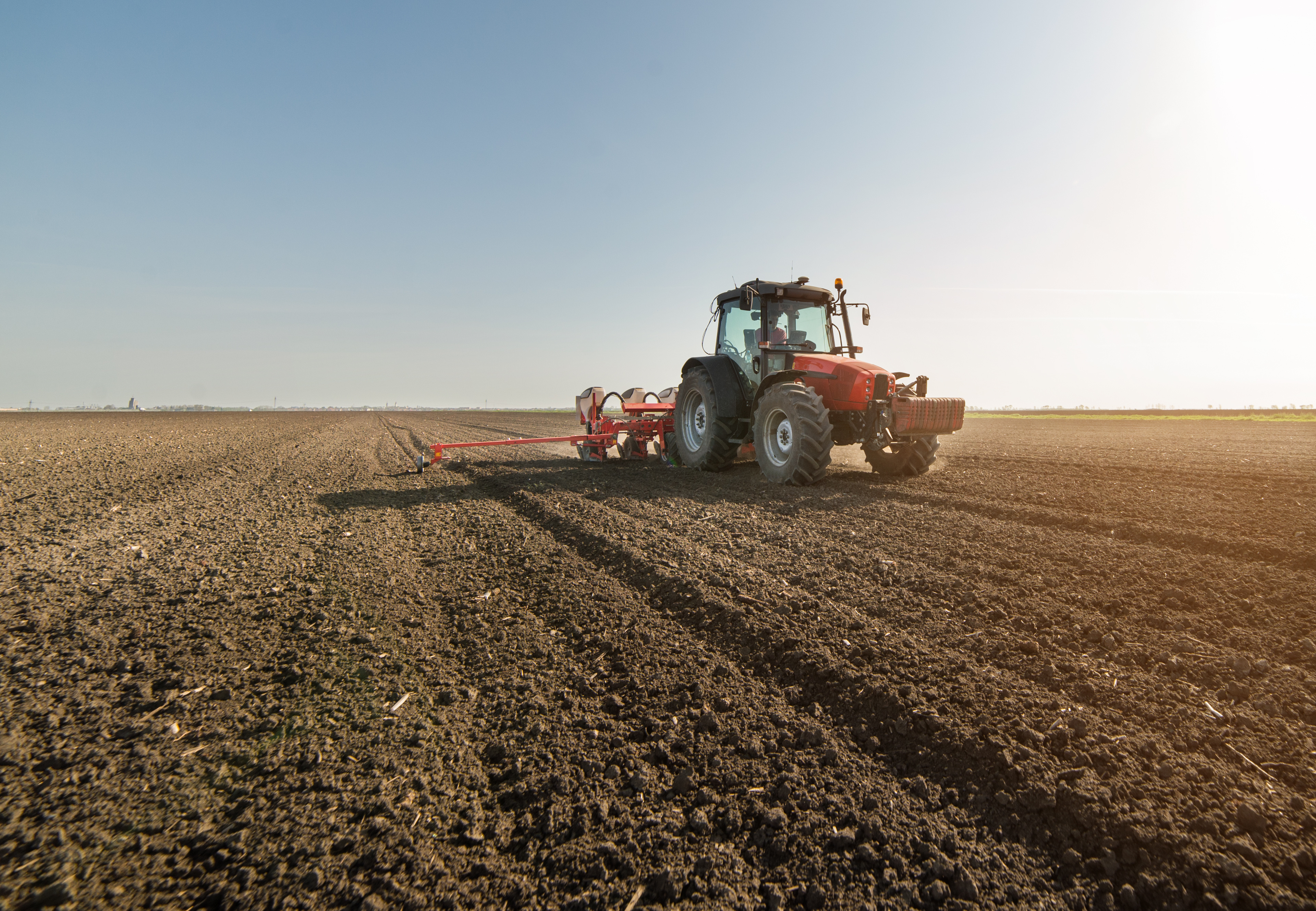 Farm Equipment Maintenance Checklist: How to Inspect Your Hydraulics